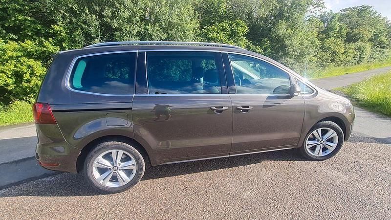 Gebraucht Seat Alhambra 4Drive 184 PS (135 kW) 2016 Braun Van / Kleinbus