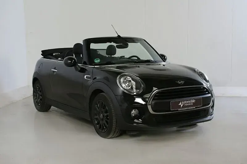 Gebraucht Mini One Cabriolet Pepper 102 PS (75 kW) 2018 Schwarz Cabrio