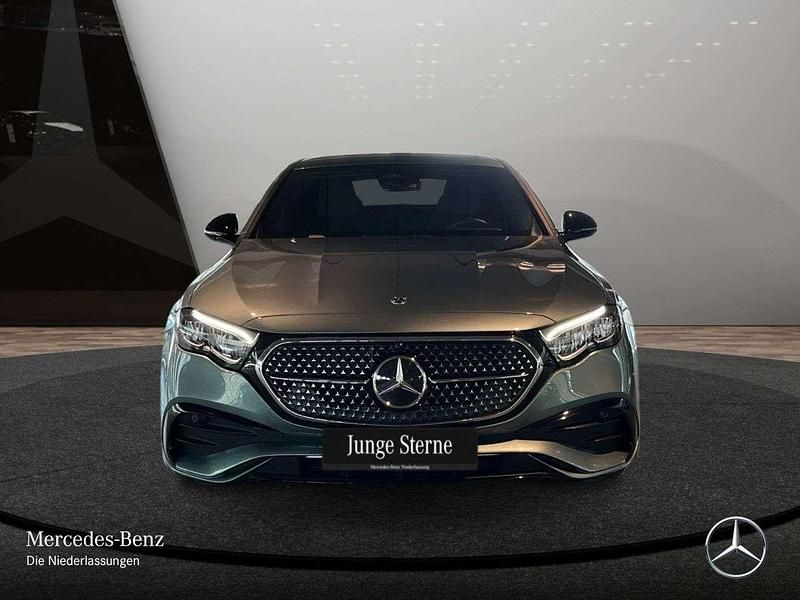 Gebraucht Mercedes E200 Advanced 204 PS (150 kW) 2025 Silber Limousine