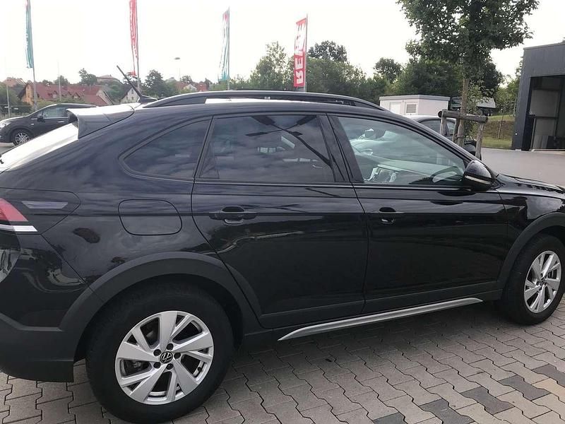 Schwarz Gebraucht 2022 VW Taigo Life SUV | 18.990 € (Fairer Preis) - Bild 1/4