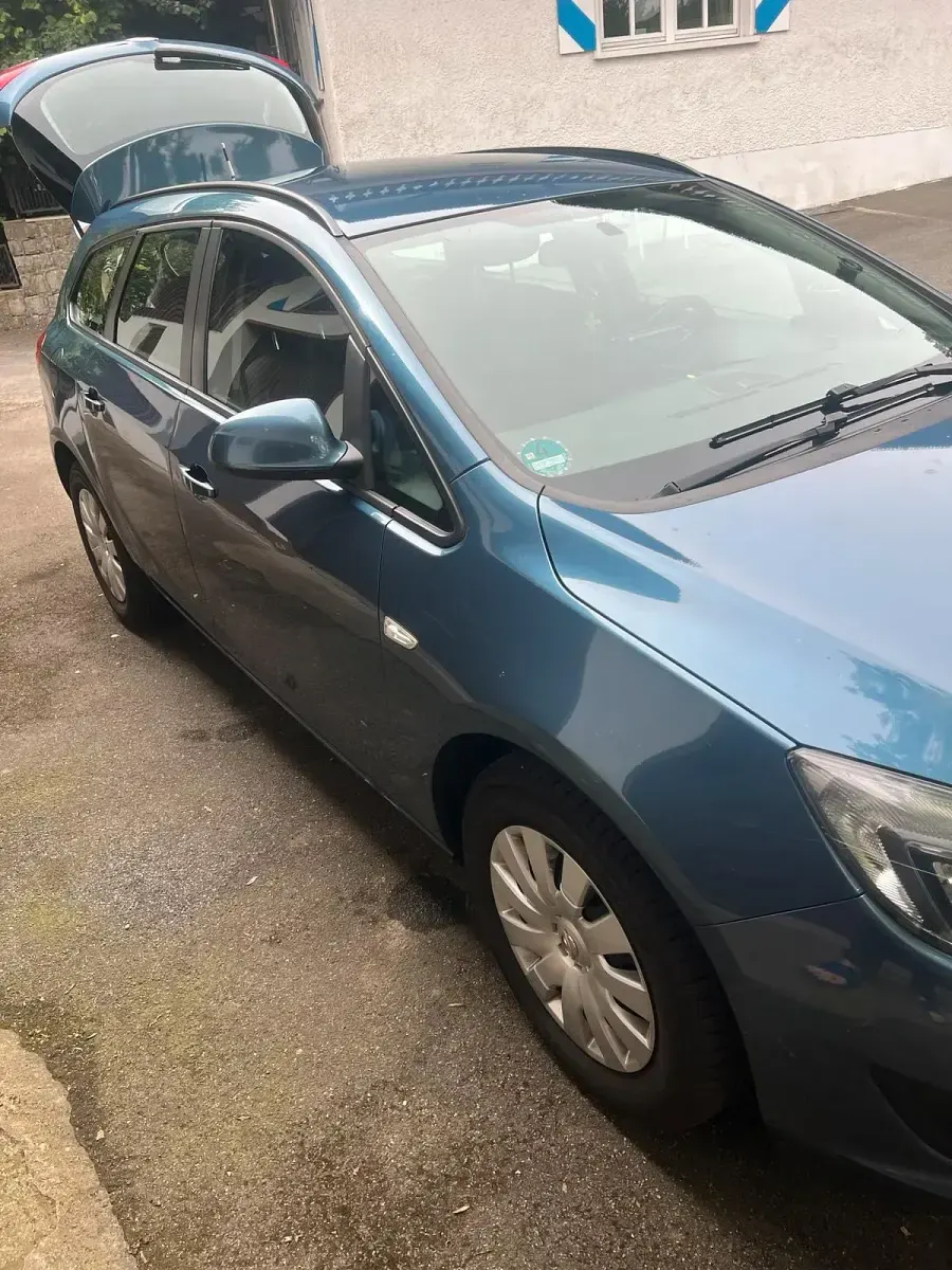 Gebraucht Opel Astra 2015 Blau Limousine