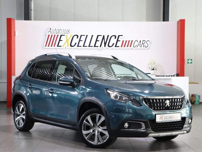 Grün Gebraucht 2017 Peugeot 2008 Active SUV | 9.999 € (Fairer Preis) - Bild 1/4