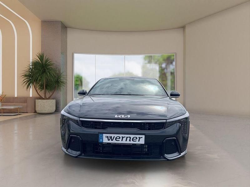 Neu Kia K4 GT-Line 180 PS (132 kW) 2026 Grau Limousine