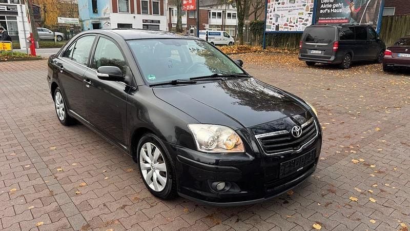 Schwarz Gebraucht 2007 Toyota Avensis Sol Kleinwagen | 3.599 € (Fairer Preis) - Bild 1/4