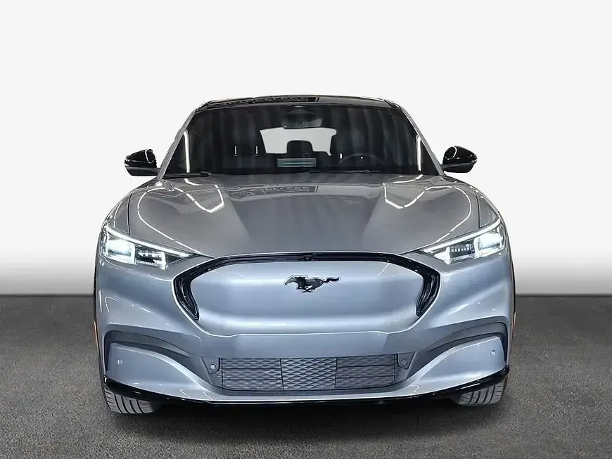 Gebraucht Ford Mustang Mach-E S 197 kW (269 PS) 2024 Silber SUV