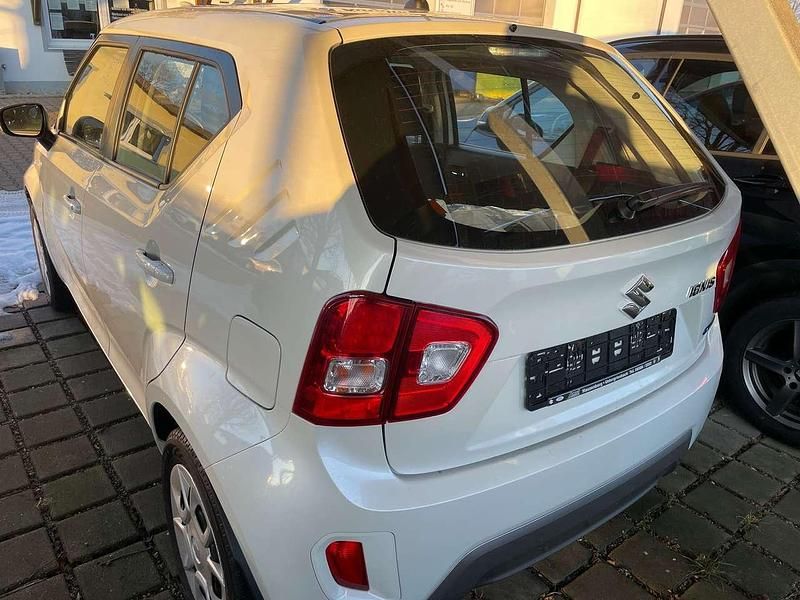 Gebraucht Suzuki Ignis 83 PS (61 kW) 2021 Weiß SUV