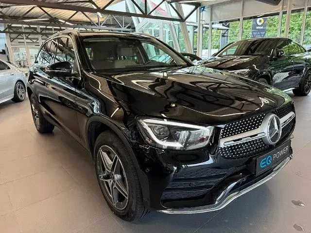 Gebraucht Mercedes GLC300e 306 PS (225 kW) 2020 SUV