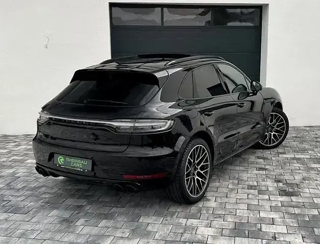 Gebraucht Porsche Macan Turbo Sport 441 PS (324 kW) 2021 Andere SUV