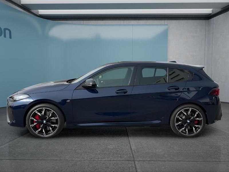 Neu BMW M135 300 PS (220 kW) 2025 Blau Kleinwagen