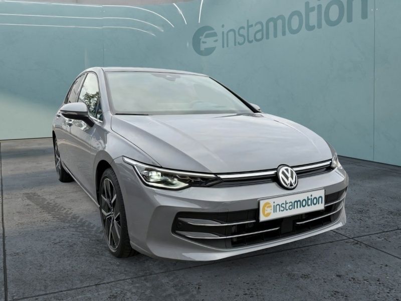 Grau Gebraucht 2024 VW Golf VIII Style Limousine | 29.000 € (Fairer Preis) - Bild 1/4