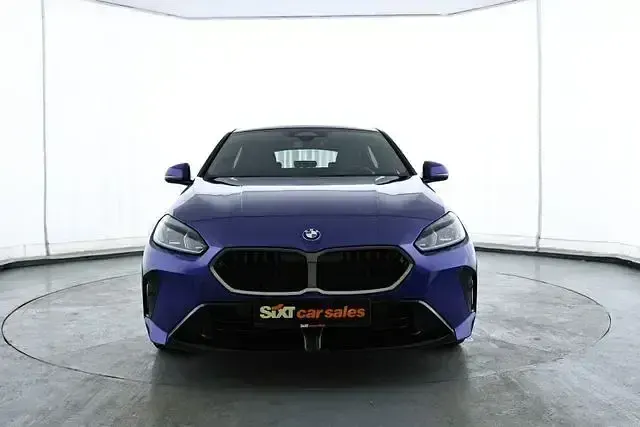 Gebraucht BMW 118 M Sport 150 PS (110 kW) 2025 Blau Kleinwagen