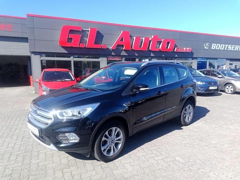 Gebraucht Ford Kuga Cool & Connect 150 PS (110 kW) 2019 Schwarz SUV