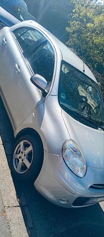 Gebraucht Nissan Micra 105 PS (77 kW) 2011 Silber Kleinwagen