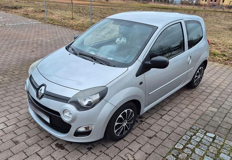 Gebraucht Renault Twingo Expression 75 PS (55 kW) 2012 Silber Kleinwagen