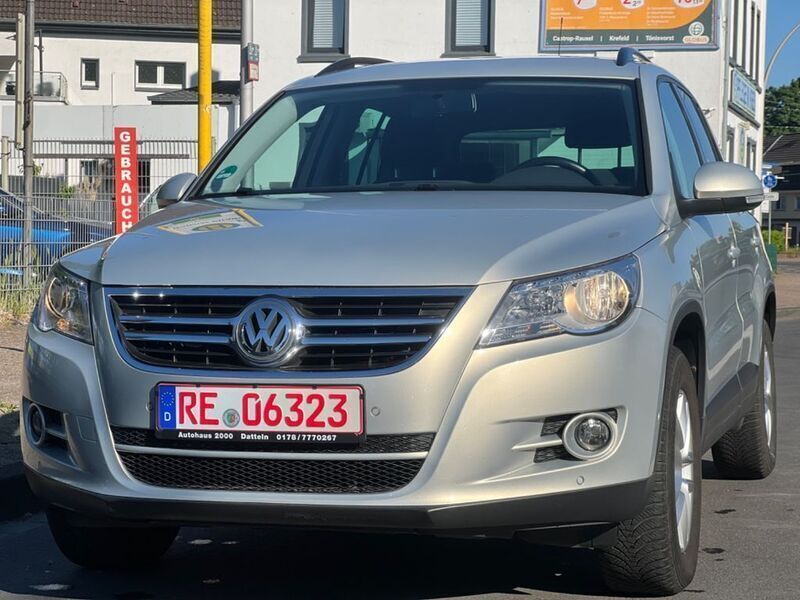 Silver leaf metallic Gebraucht 2011 VW Tiguan Trendline SUV | 6.999 € (Guter Preis) - Bild 1/4