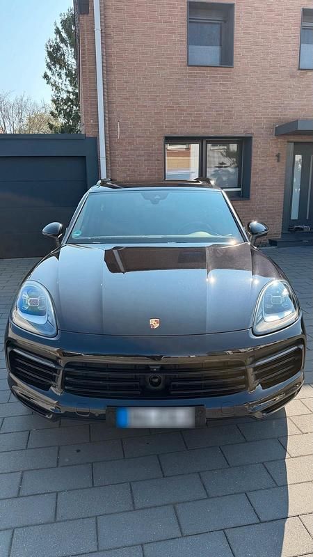 Gebraucht Porsche Cayenne S 441 PS (324 kW) 2018 Schwarz SUV