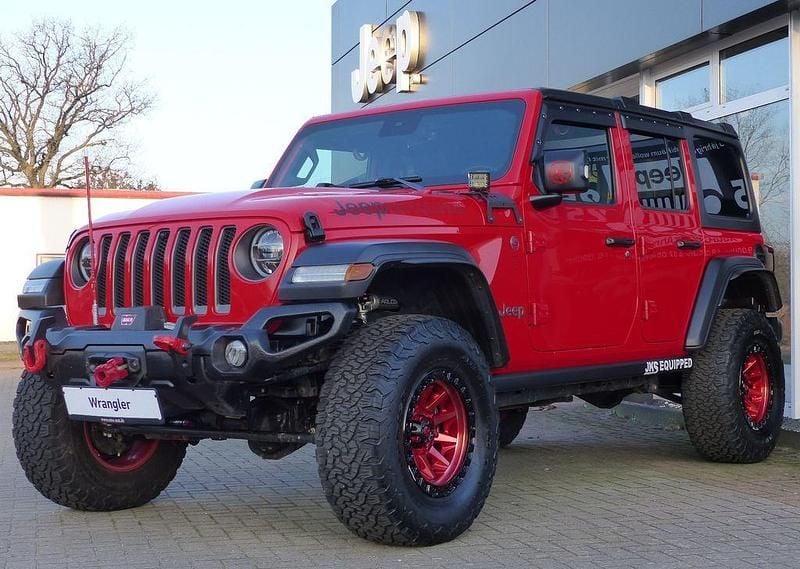Rot Gebraucht 2020 Jeep Wrangler Unlimited Rubicon SUV | 47.980 € (Teuer) - Bild 1/4