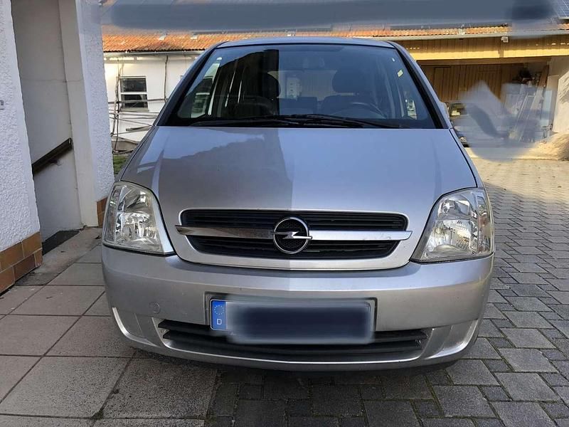 Gebraucht 2004 Opel Meriva Essentia Van / Kleinbus | 1.390 € (Superpreis) - Bild 1/4