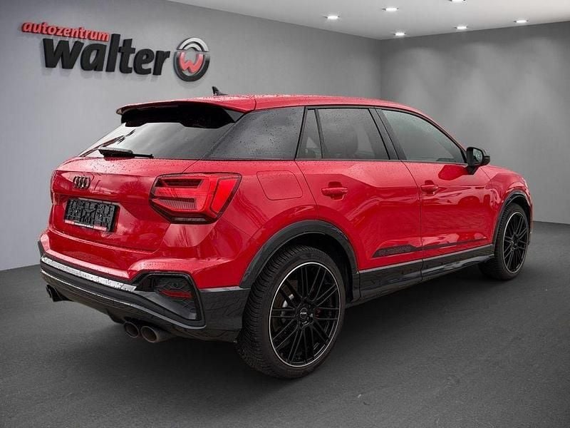 Gebraucht Audi SQ2 S-Line 300 PS (220 kW) 2021 Rot SUV