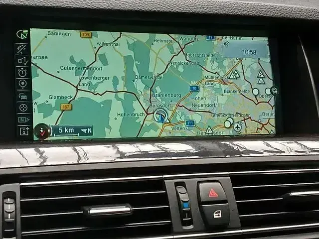 Gebraucht BMW 520 Performance 184 PS (135 kW) 2013 Schwarz metallic Limousine