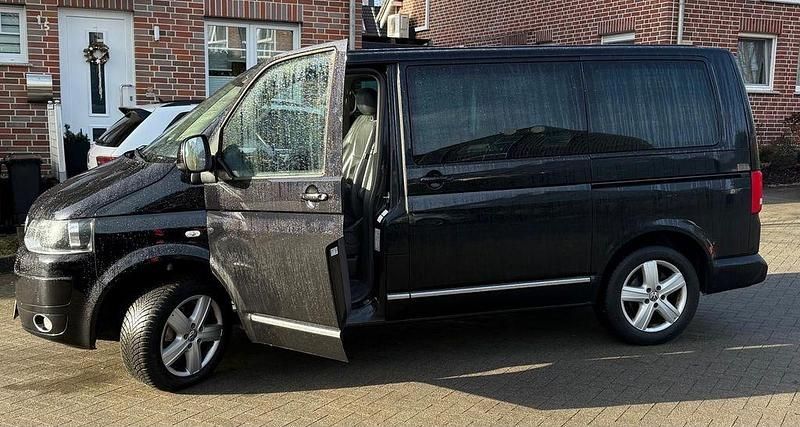 Second-hand VW T5 179 CP (131 kW) 2010 Negru Van