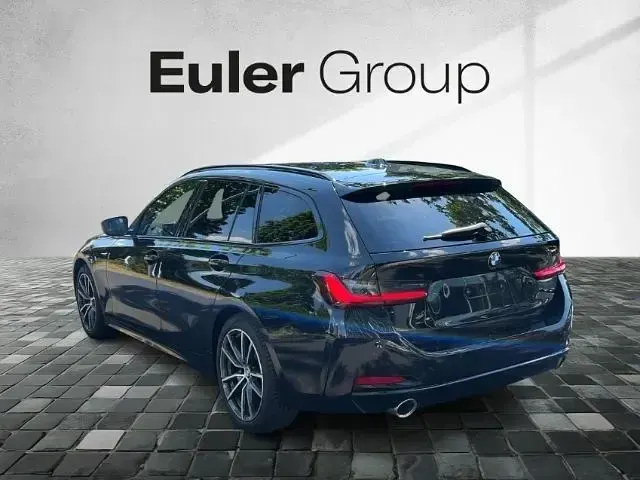 Gebraucht BMW 320 Sport Line 190 PS (139 kW) 2023 Schwarz ii Kombi