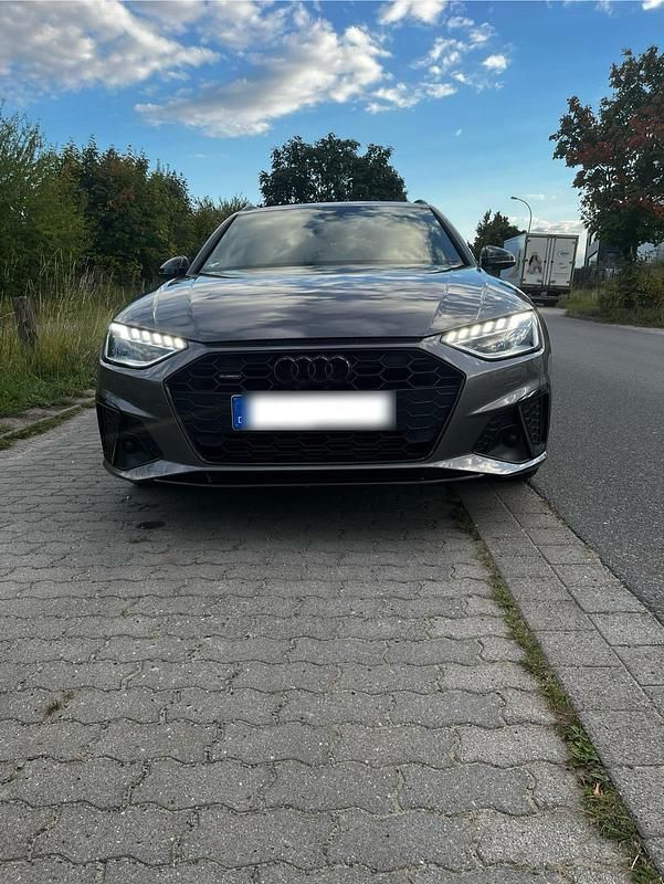 Gebraucht Audi A4 Edition .1 245 PS (180 kW) 2020 Grau Kombi