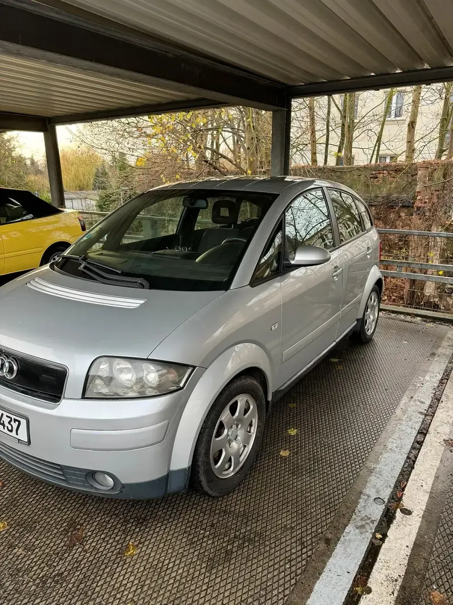 Gebraucht Audi A2 75 PS (55 kW) 2001 Silber Kleinwagen