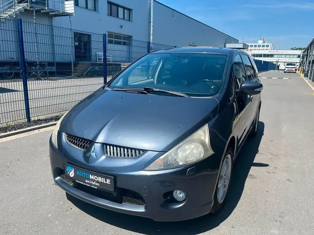 Gebraucht Mitsubishi Grandis Intense 136 PS (100 kW) 2006 Grau Van / Kleinbus