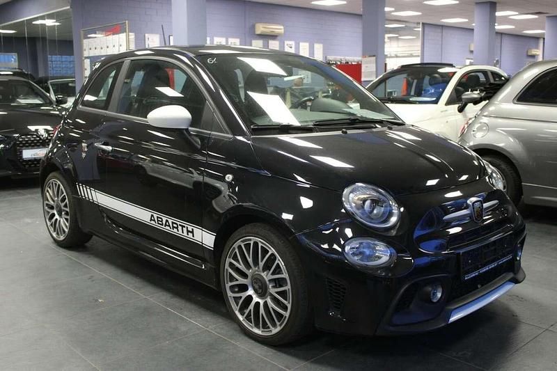 Second-hand Abarth 595 145 CP (106 kW) 2021 Negru Berlinǎ