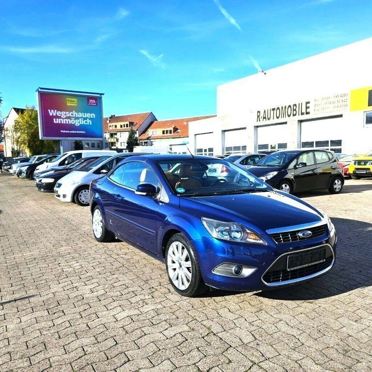 Blau Gebraucht 2010 Ford Focus Cabriolet Titanium Cabrio | 6.450 € (Teuer) - Bild 1/4