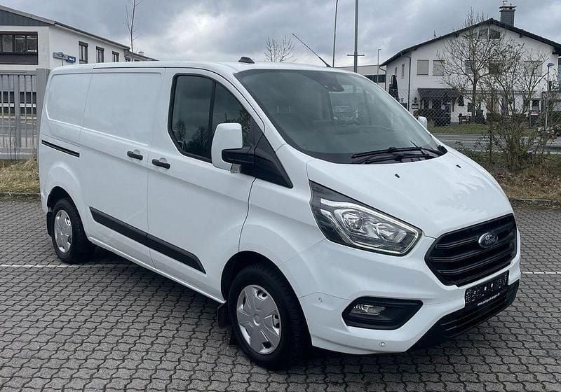 Gebraucht Ford Transit Custom 105 PS (77 kW) 2021 Weiß Van / Kleinbus