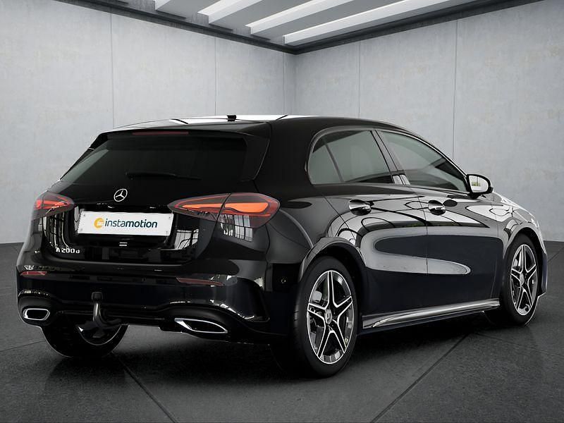 Gebraucht Mercedes A200 150 PS (110 kW) 2024 Schwarz Kleinwagen