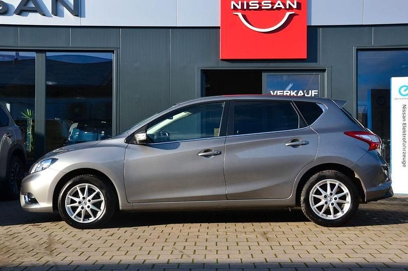 Grau Gebraucht 2018 Nissan Pulsar Acenta Limousine | 11.490 € (Fairer Preis) - Bild 1/4