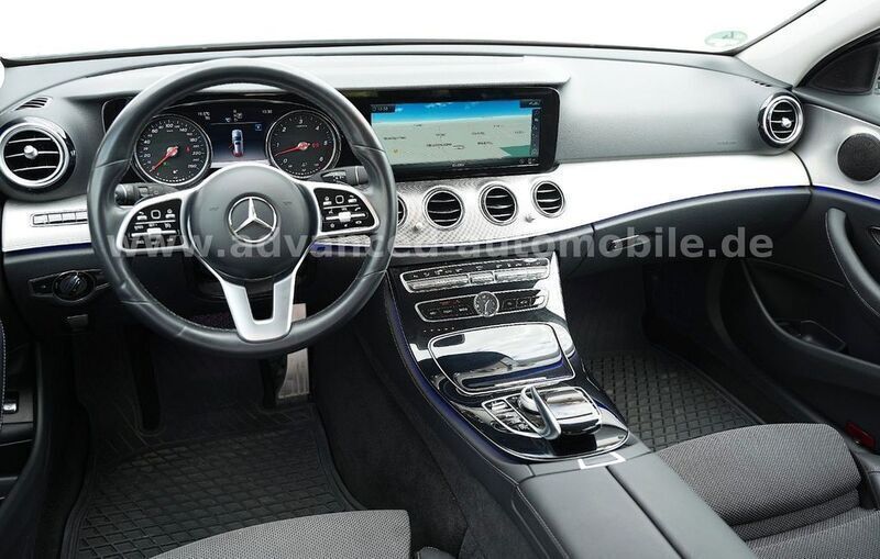 Gebraucht Mercedes E400 Avantgarde 340 PS (250 kW) 2018 Silber Limousine
