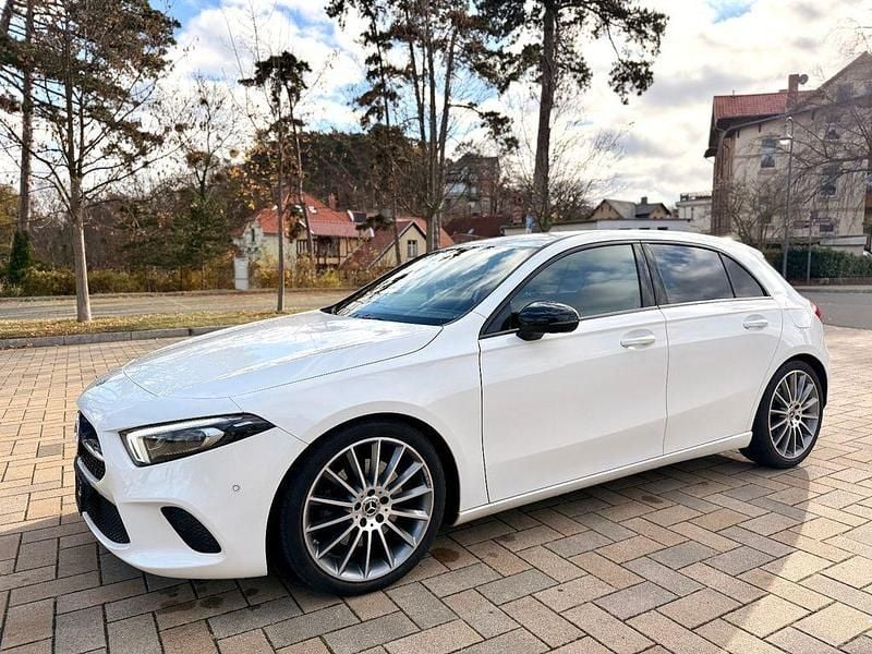 Gebraucht Mercedes A250 Progressive 224 PS (164 kW) 2018 Polarweiss  unilack Limousine
