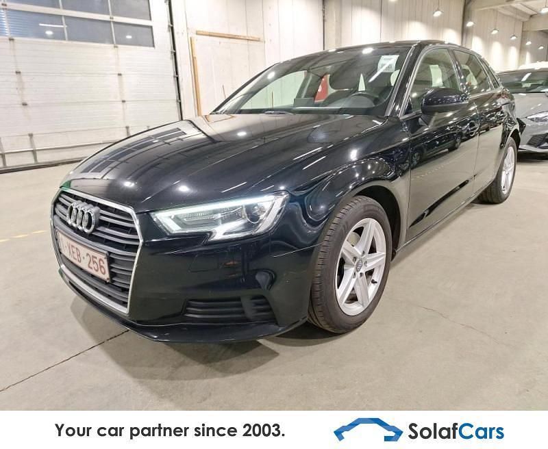 Gebraucht Audi A3 116 PS (85 kW) 2019 Schwarz Limousine