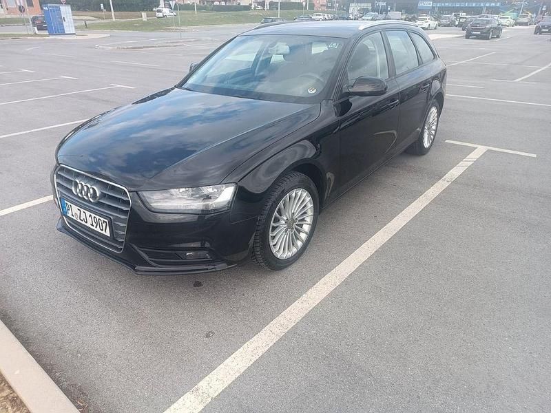 Schwarz Gebraucht 2015 Audi A4 Kombi | 11.500 € (Fairer Preis) - Bild 1/4