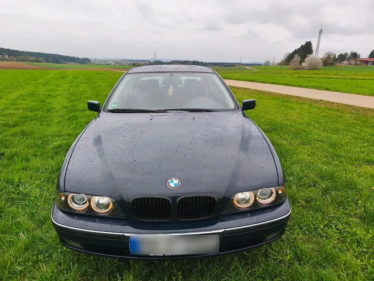 Gebraucht BMW 520 150 PS (110 kW) 1996 Blau Limousine