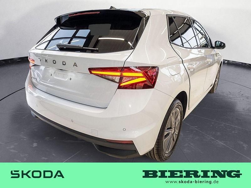 Gebraucht Skoda Fabia 116 PS (85 kW) 2026 Weiß Limousine