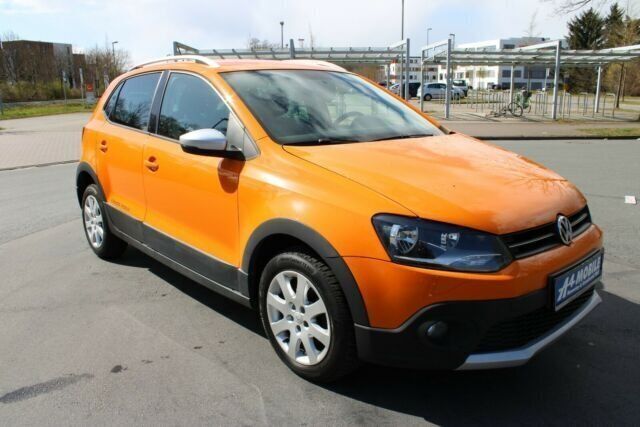 Gebraucht VW Polo Cross 86 PS (63 kW) 2010 Orange Kleinwagen