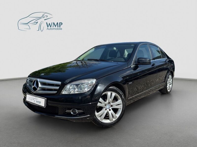 Schwarz Gebraucht 2010 Mercedes C200 Limousine | 6.990 € (Guter Preis) - Bild 1/4