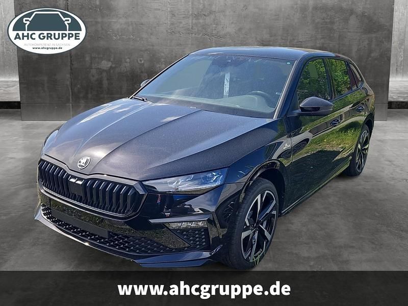 Schwarz Neu 2025 Skoda Scala Monte Carlo Kleinwagen | 31.850 € (Teuer) - Bild 1/4