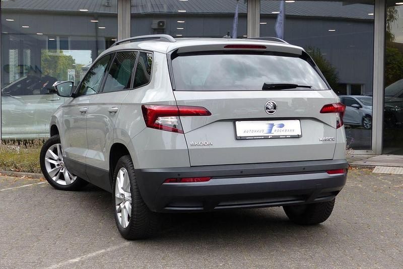 Gebraucht Skoda Karoq 150 PS (110 kW) 2018 Seda steel/steel grau SUV