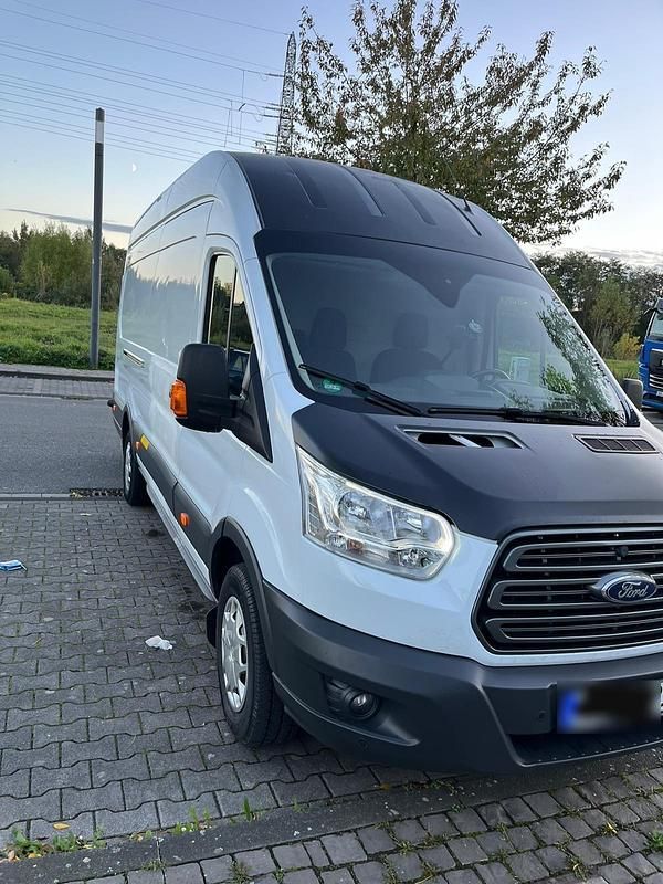 Gebraucht Ford Transit 130 PS (95 kW) 2017 Weiß Limousine