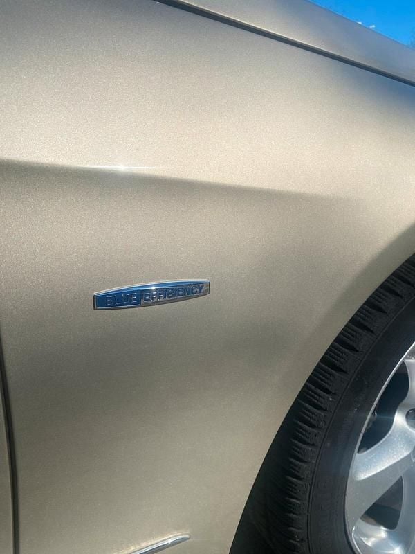 Gebraucht Mercedes E350 Avantgarde 231 PS (169 kW) 2011 Gold Limousine