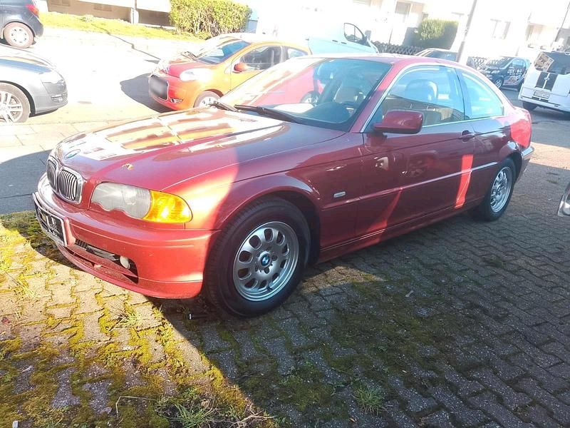 Gebraucht BMW 323 170 PS (125 kW) 1999 Rot Coupé
