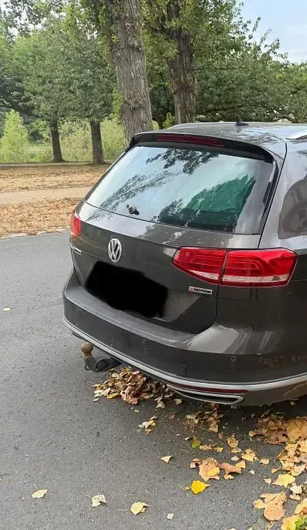 Gebraucht VW Passat Alltrack 190 PS (139 kW) 2019 Braun Kombi