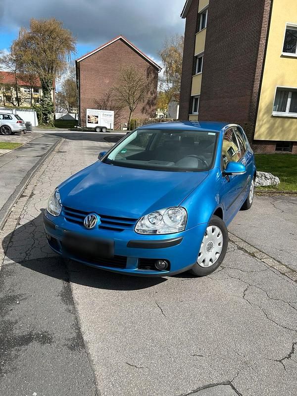 Gebraucht VW Golf V 2004 Blau Kleinwagen