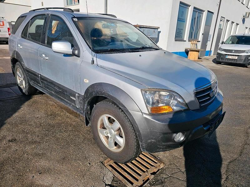 Silber Gebraucht 2007 Kia Sorento SUV | 2.950 € (Guter Preis) - Bild 1/4